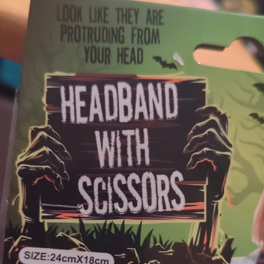 HEADBAND with SCISSORS Creepy/Scary Headband (Plastic) OS NWT